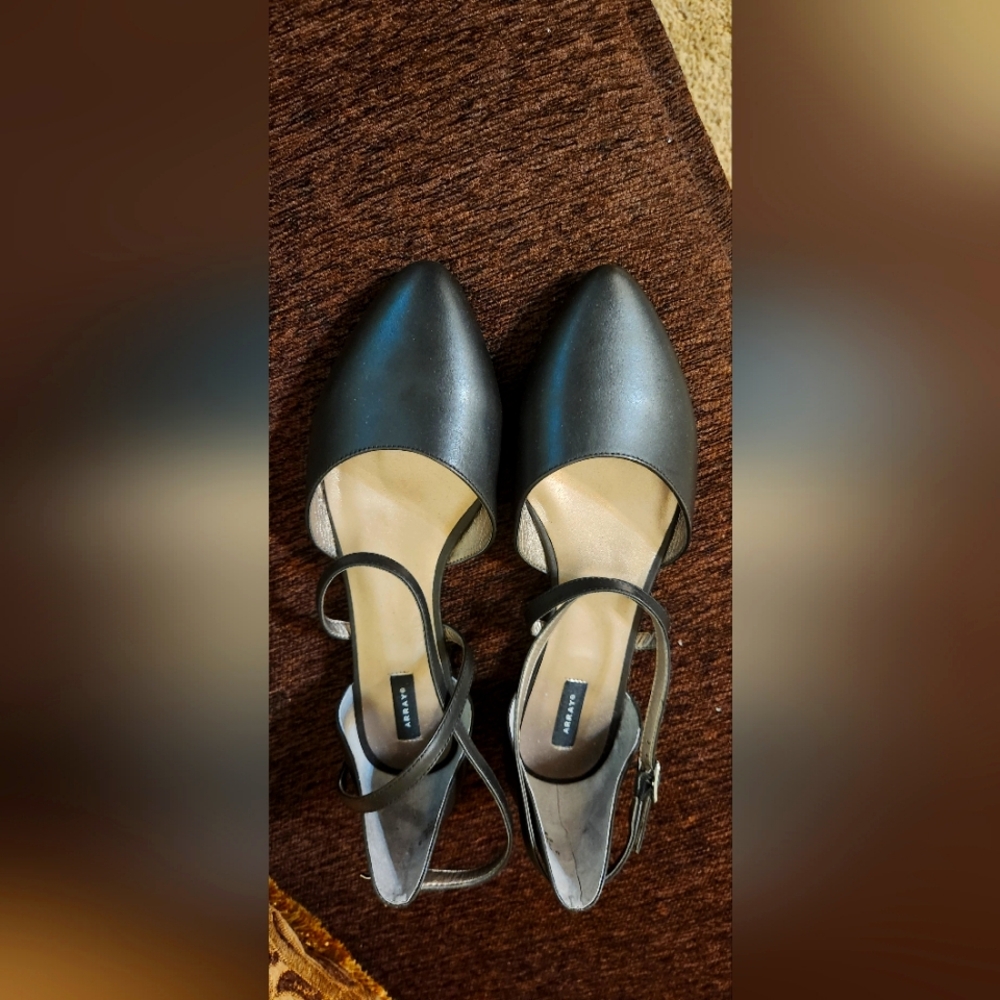 Array Black Flats & Loafers with Sleek Design